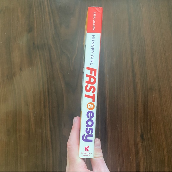 Hungry Girl Fast & Easy All-Natural Recipes Cookbook - Picture 3 of 4